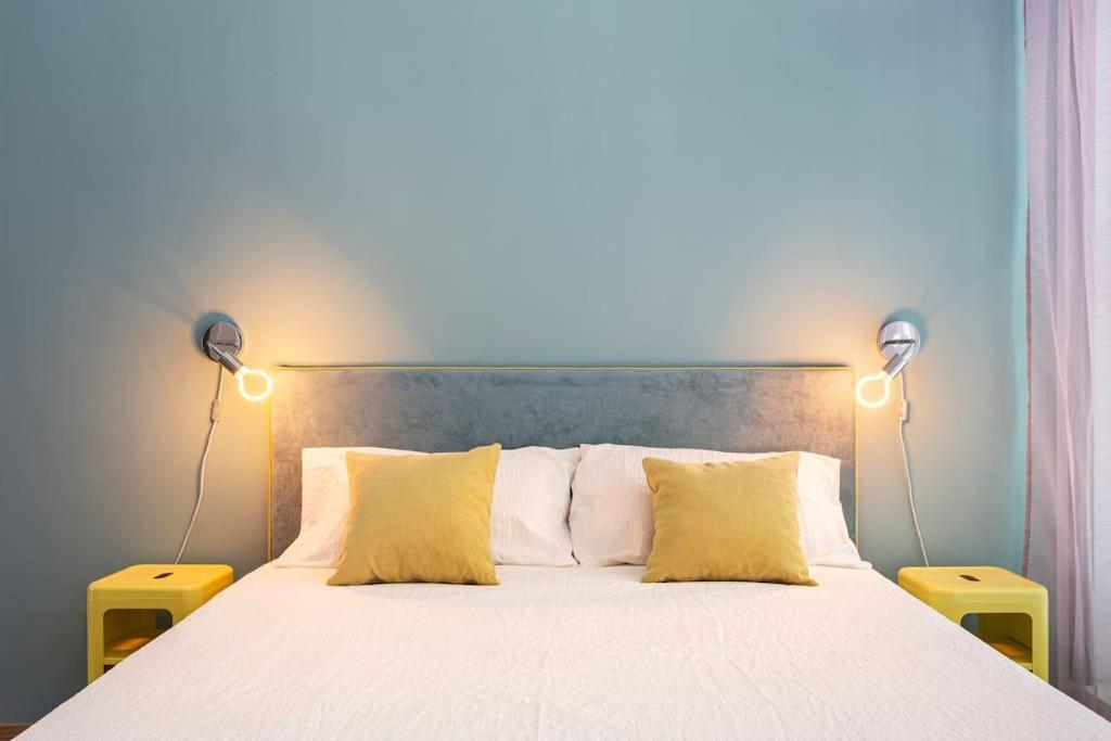 Amazing Apartment In Duomo Milano Esterno foto